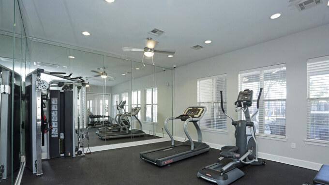 Apartment for rent at 13875 Ella Blvd, Houston, TX 77014