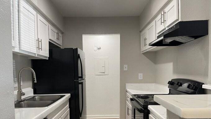 Apartment for rent at 13875 Ella Blvd, Houston, TX 77014