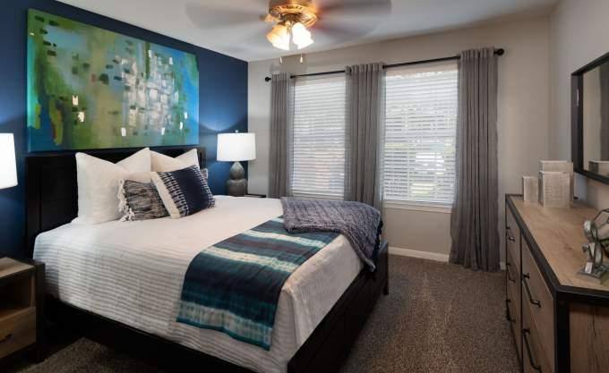 Apartment for rent at 12951 Briar Forest Dr, Houston, TX 77077