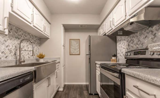 Apartment for rent at 12601 S Green Dr, Houston, TX 77034