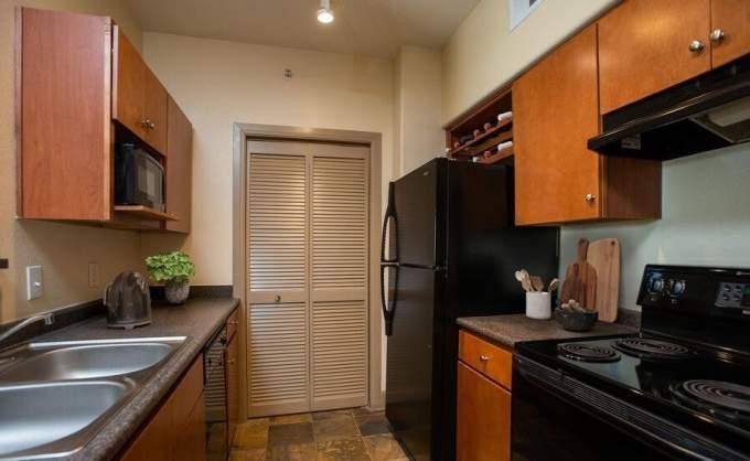Apartment for rent at 15155 Richmond Ave, Houston, TX 77082