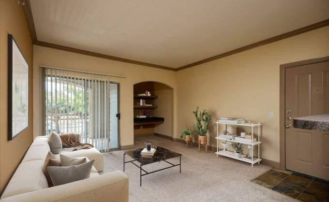 Apartment for rent at 15155 Richmond Ave, Houston, TX 77082