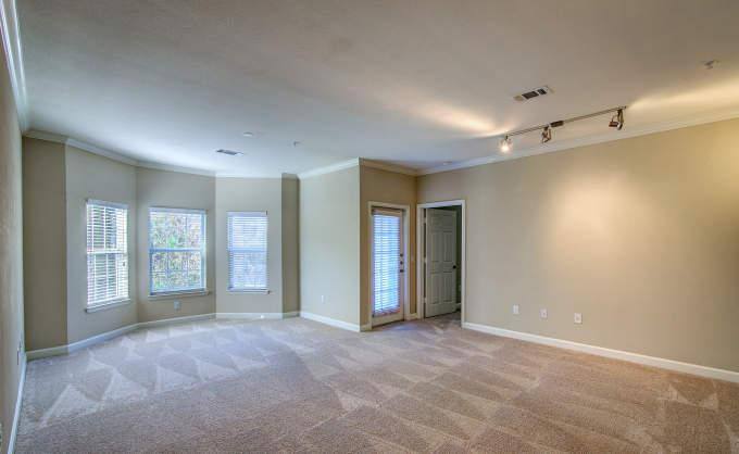 Apartment for rent at 2951 N Loop 336 W, Conroe, TX 77304