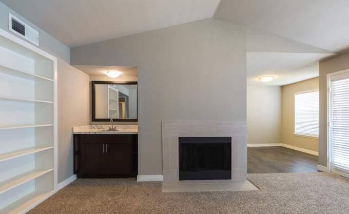 Apartment for rent at 13110 Kuykendahl Rd, Houston, TX 77090
