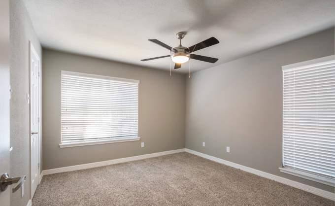 Apartment for rent at 13110 Kuykendahl Rd, Houston, TX 77090