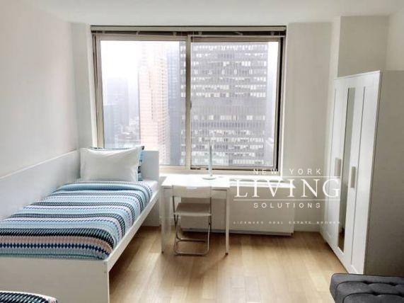 Apartment for rent at 260 W 54th St #41I, New York, NY 10019