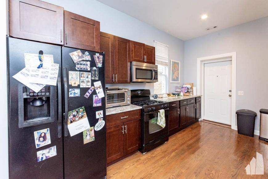 Apartment for rent at 2335 W Moffat #2, Chicago, IL 60647