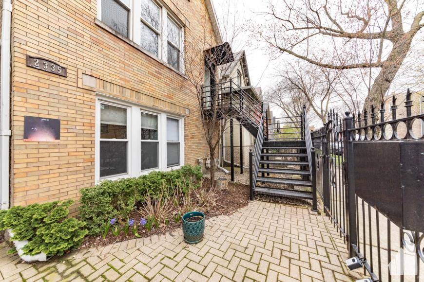 Apartment for rent at 2335 W Moffat #2, Chicago, IL 60647