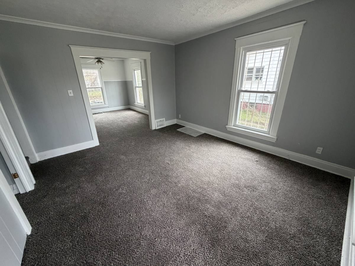House for rent at 2023 Ferris Ave, Flint, MI 48503