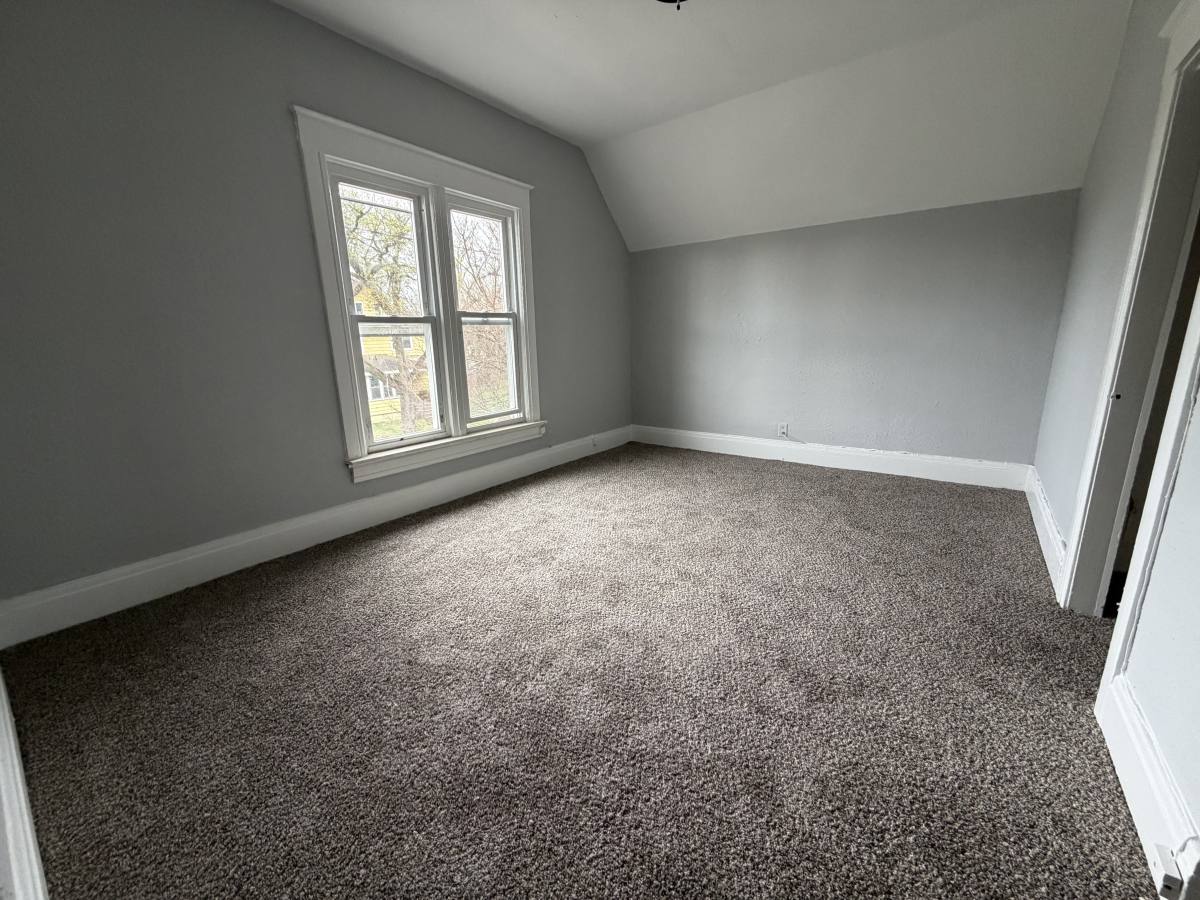 House for rent at 2023 Ferris Ave, Flint, MI 48503