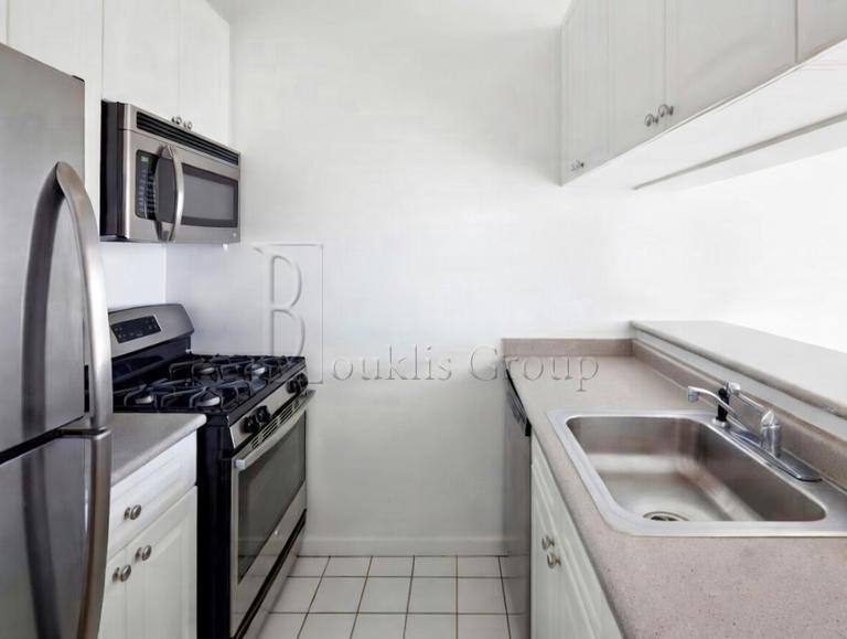 Apartment for rent at 30 Carlisle St #12, New York, NY 10006