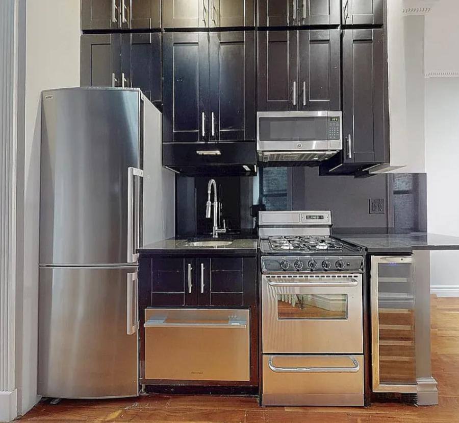 Townhouse for rent at 493 Second Ave #2, New York, NY 10016