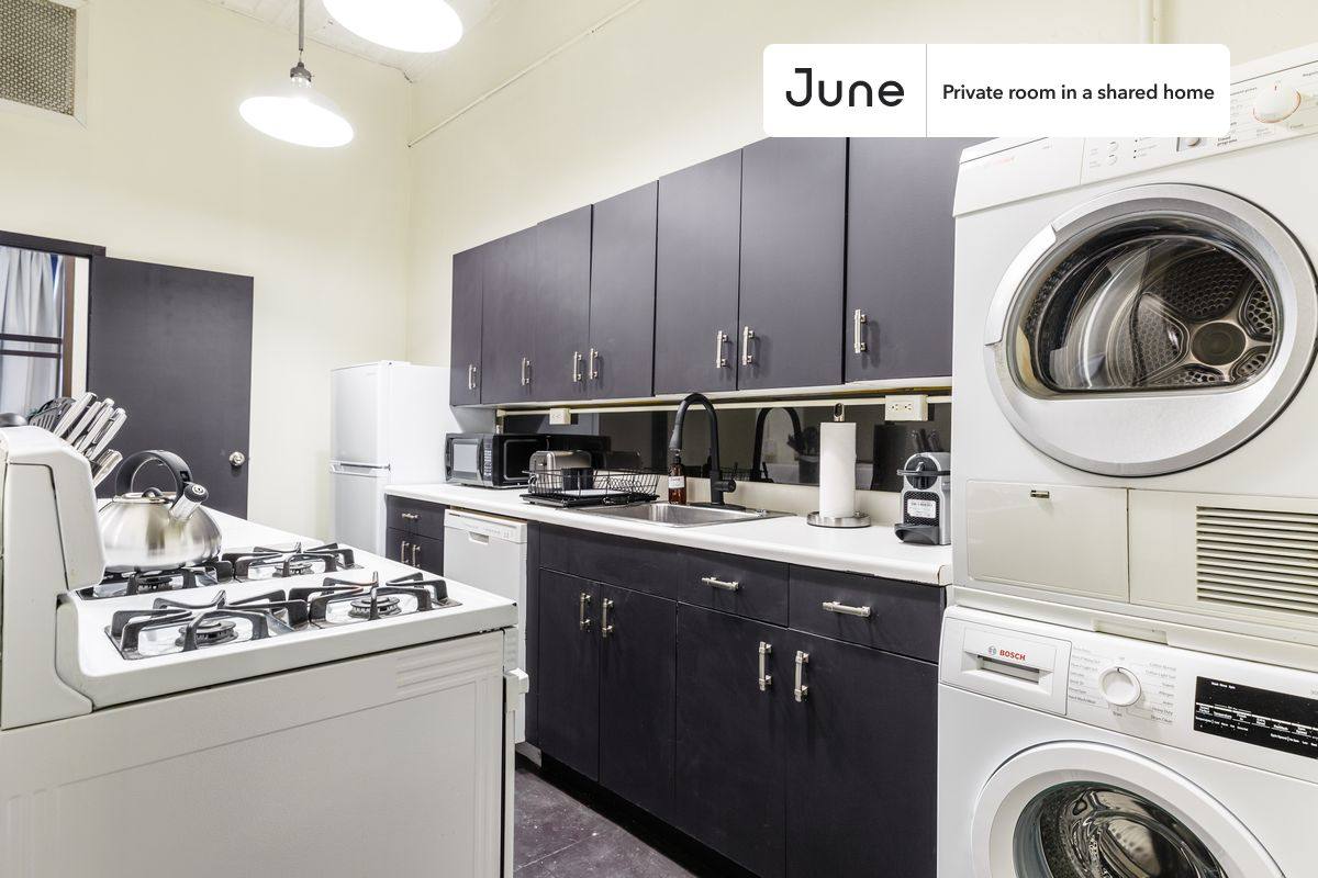 Apartment for rent at 131 W 14th St, New York, NY 10011