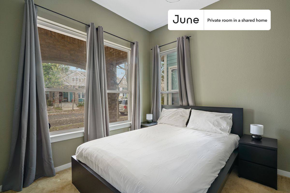 Apartment for rent at 1917 McCloskey St #A, Austin, TX 78723