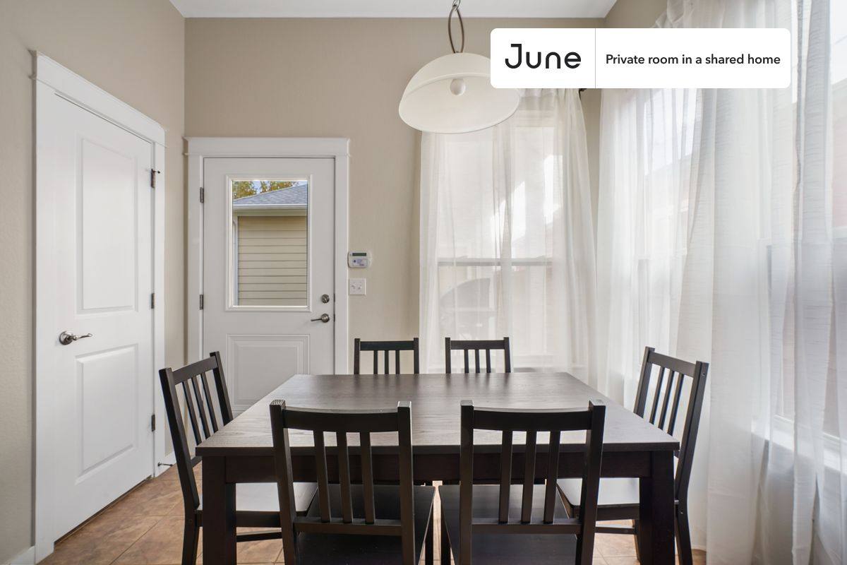 Apartment for rent at 1917 McCloskey St #A, Austin, TX 78723