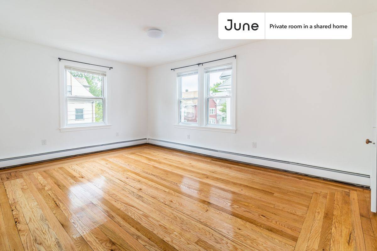 Apartment for rent at 36 Newcastle Rd, Brighton, MA 02135