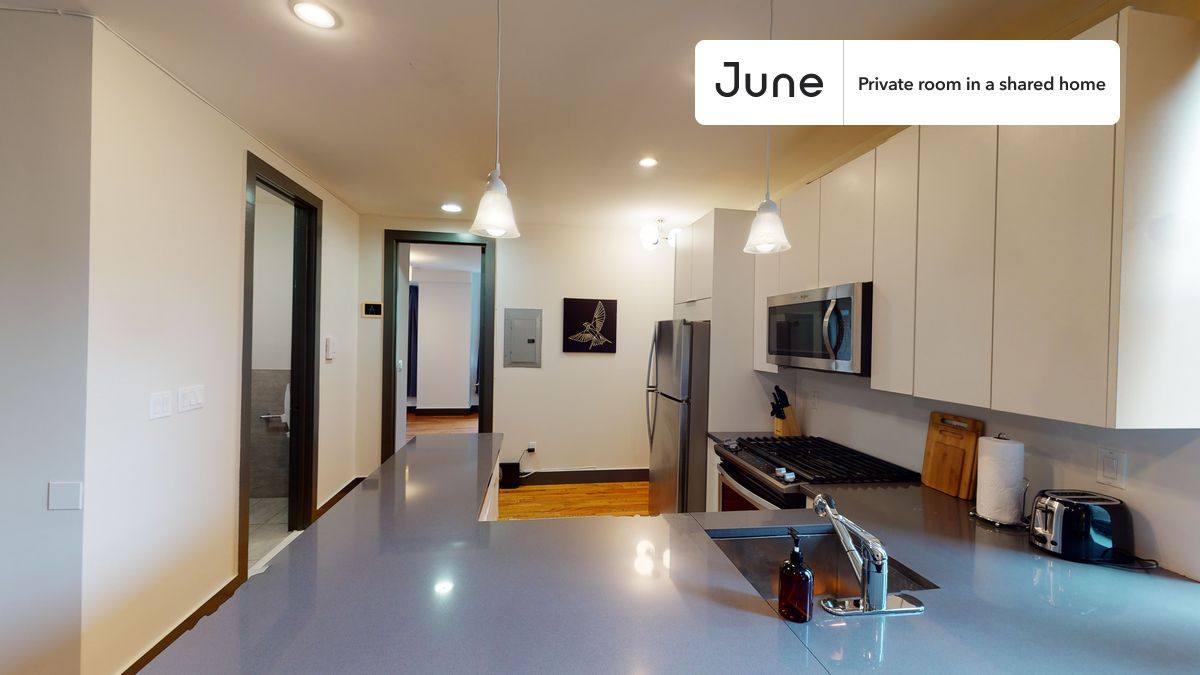 Apartment for rent at 10 Westminster Rd #B, Brooklyn, NY 11218