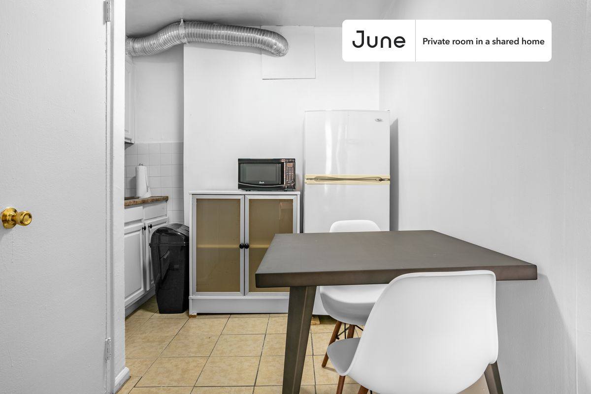 Apartment for rent at 243 E Broadway, New York, NY 10002