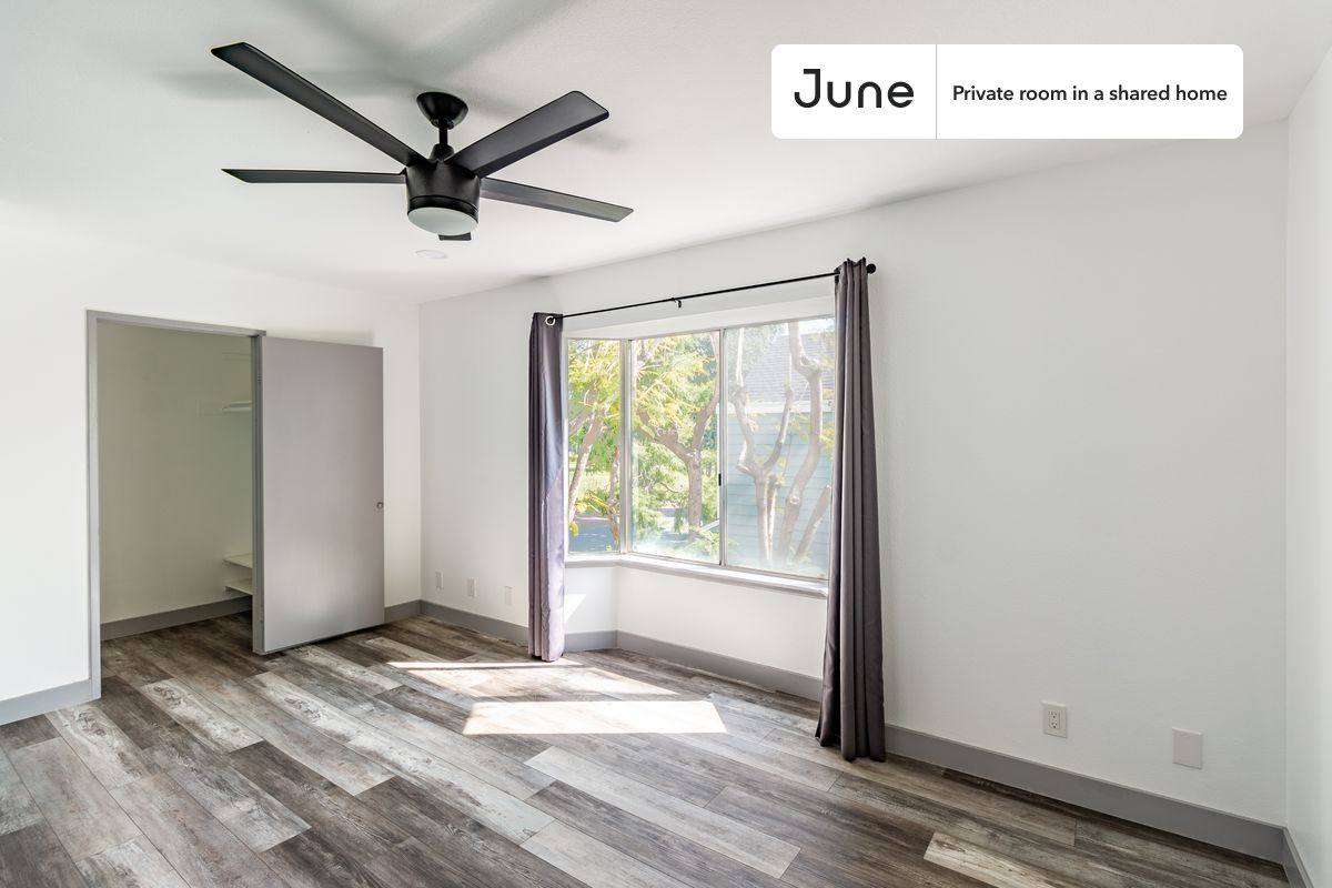 Apartment for rent at 589 N Garfield Ave #B, Pasadena, CA 91101