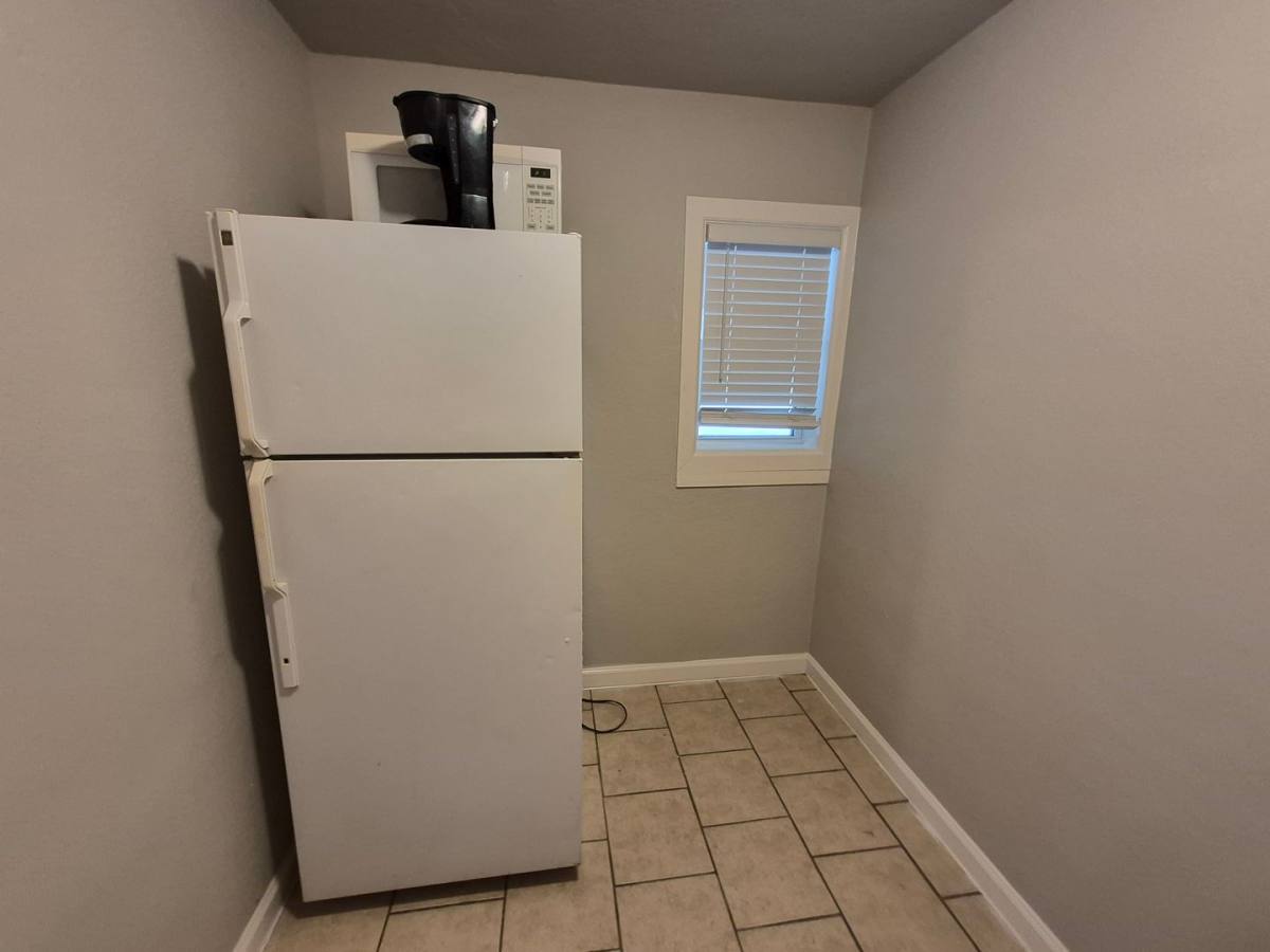 Apartment for rent at 115 Caldwell, San Antonio, TX 78223