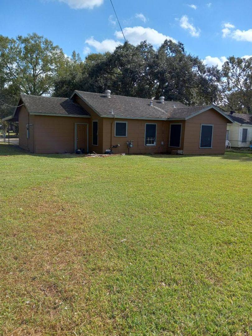 House for rent at 3910 Baldwin St, Beaumont, TX 77703