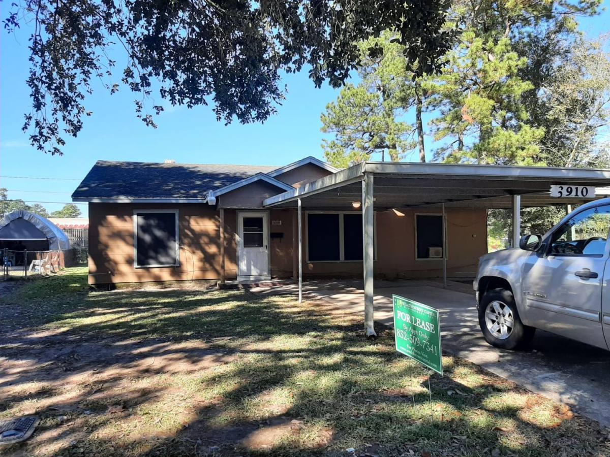 House for rent at 3910 Baldwin St, Beaumont, TX 77703