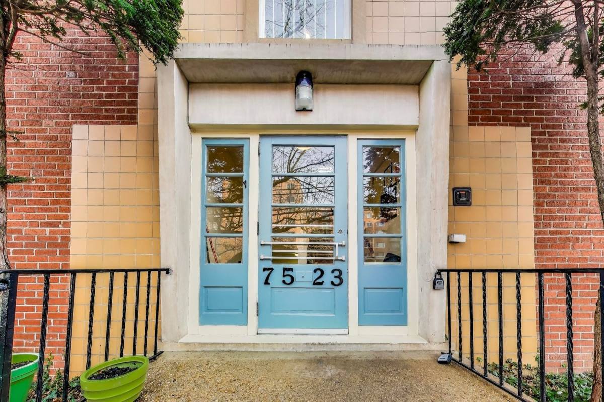 Apartment for rent at 7523 Maple Ave #2, Takoma Park, MD 20912