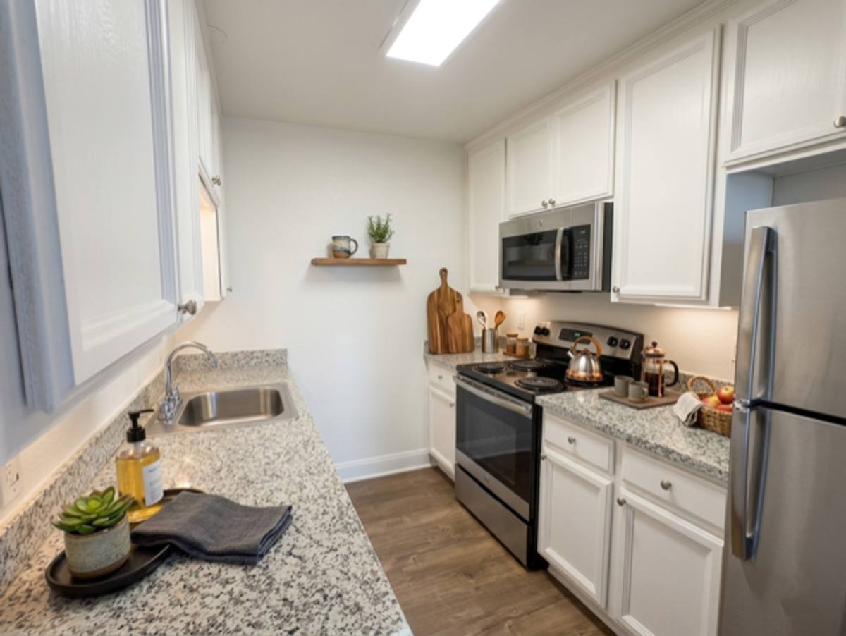 Apartment for rent at 5306 El Camino Ave, Carmichael, CA 95608