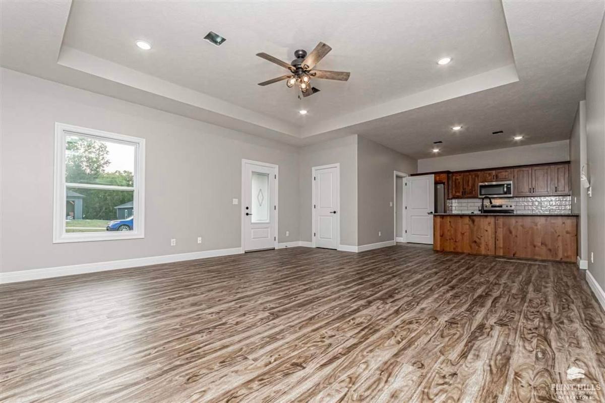 Apartment for rent at 1704 Kenneth Dr, Junction City, KS 66441