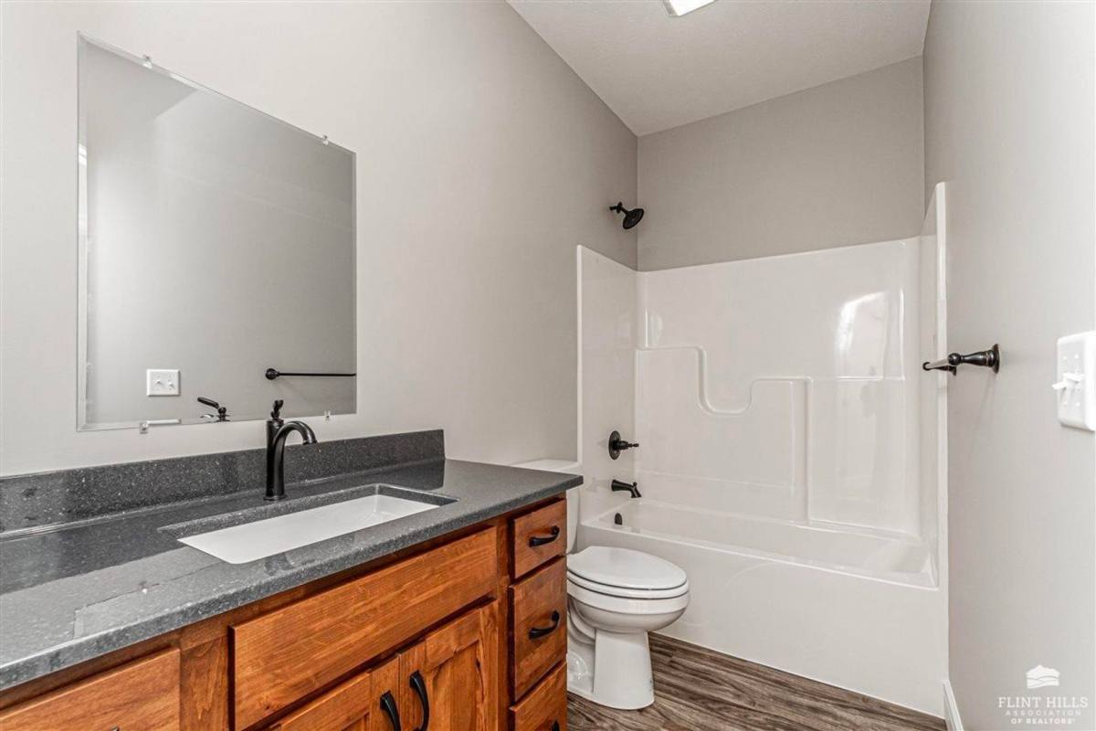 Apartment for rent at 1704 Kenneth Dr, Junction City, KS 66441