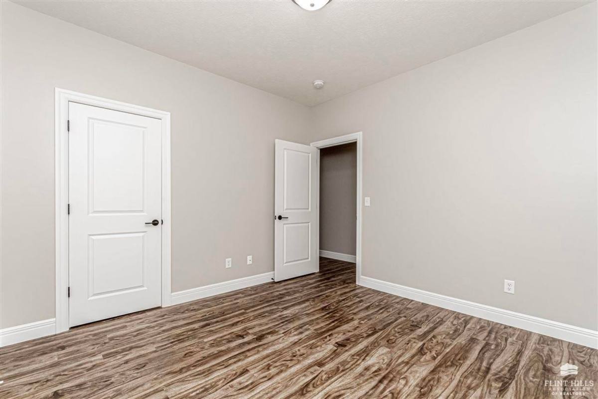 Apartment for rent at 1704 Kenneth Dr, Junction City, KS 66441