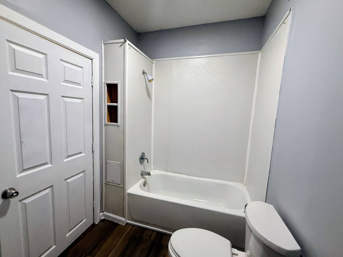 House for rent at 316 Young Ave NE, Canton, OH 44704