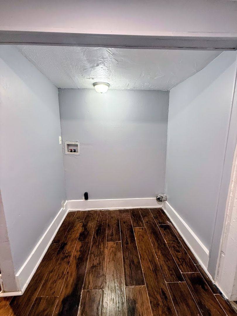House for rent at 316 Young Ave NE, Canton, OH 44704