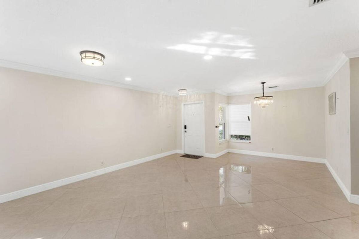 House for rent at 6384 Adriatic Way, West Palm Beach, FL 33413
