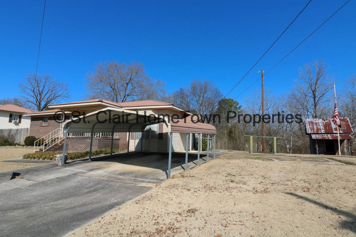 House for rent at 321 Green Branch Rd, Ragland, AL 35131