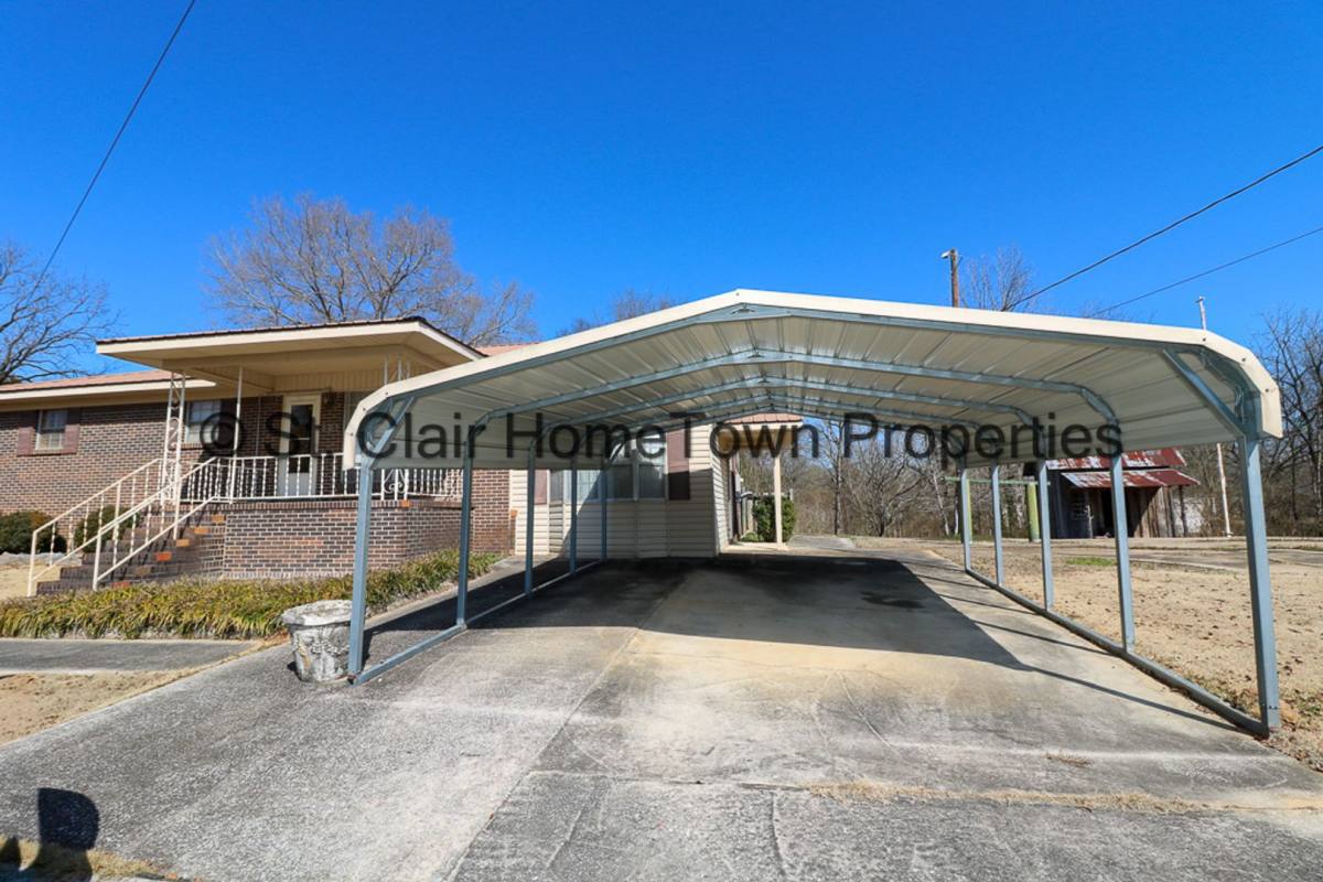 House for rent at 321 Green Branch Rd, Ragland, AL 35131
