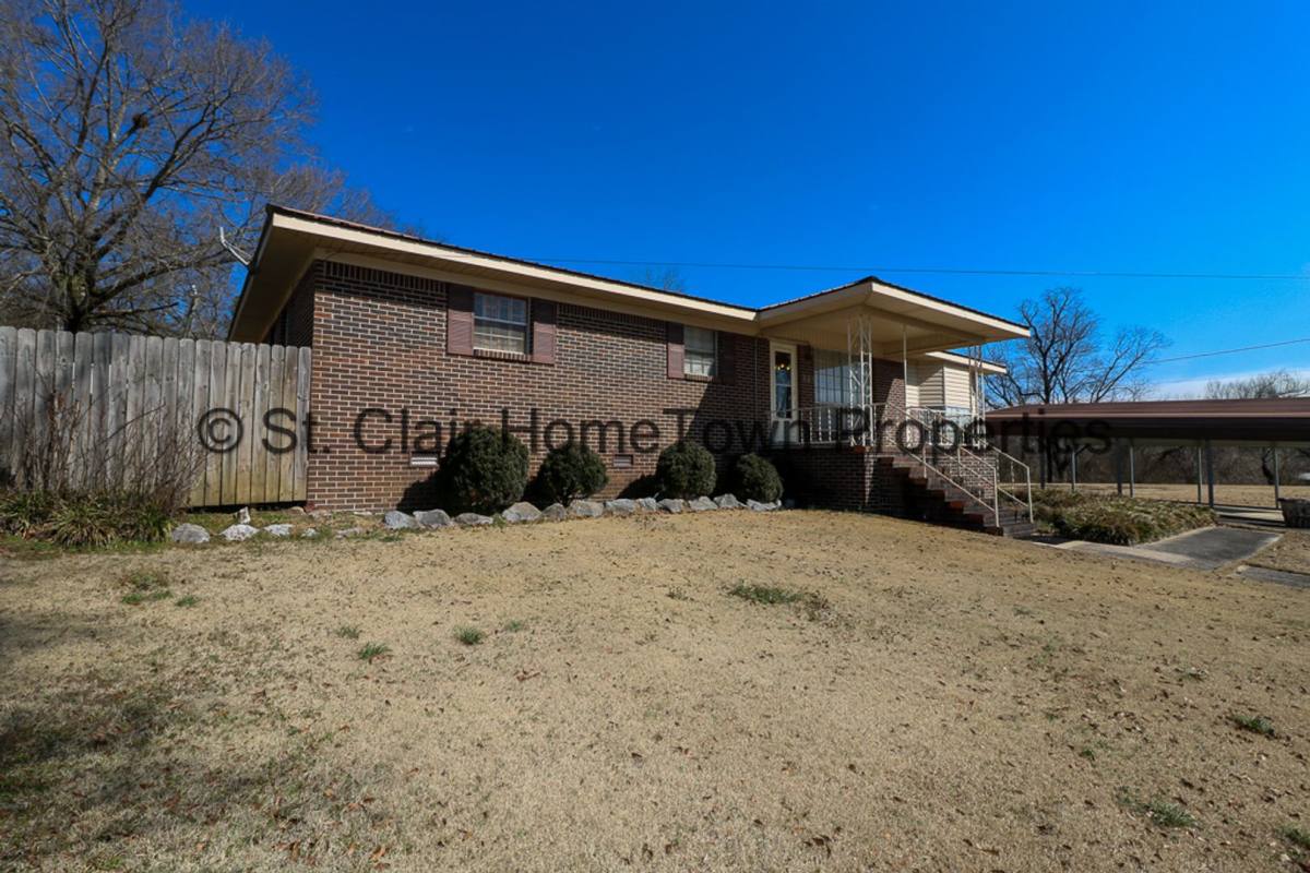 House for rent at 321 Green Branch Rd, Ragland, AL 35131
