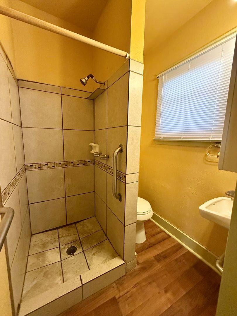 House for rent at 1624 SW Polk St, Topeka, KS 66612