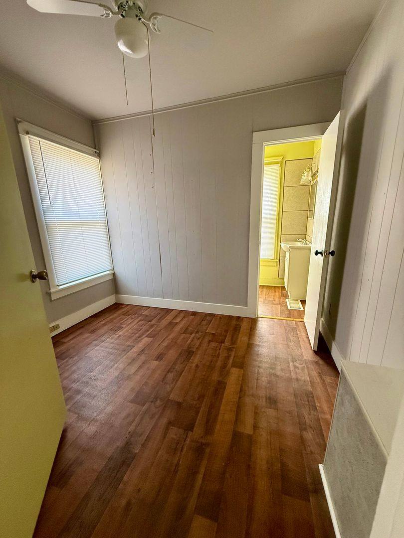 House for rent at 1624 SW Polk St, Topeka, KS 66612