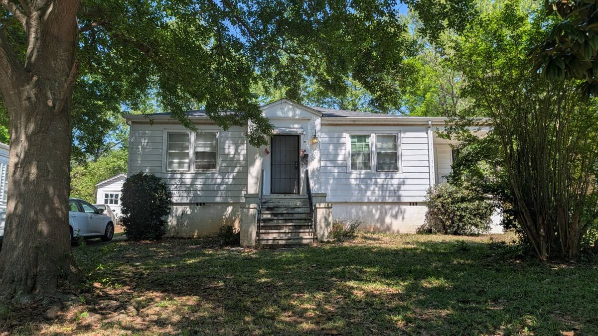 House for rent at 336 McPherson Ave, Birmingham, AL 35228