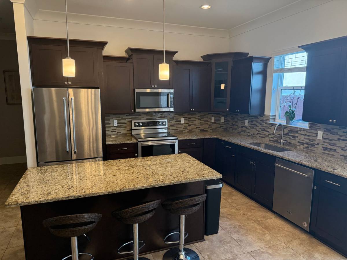 Townhouse for rent at 995 Airport Rd, Destin, FL 32541