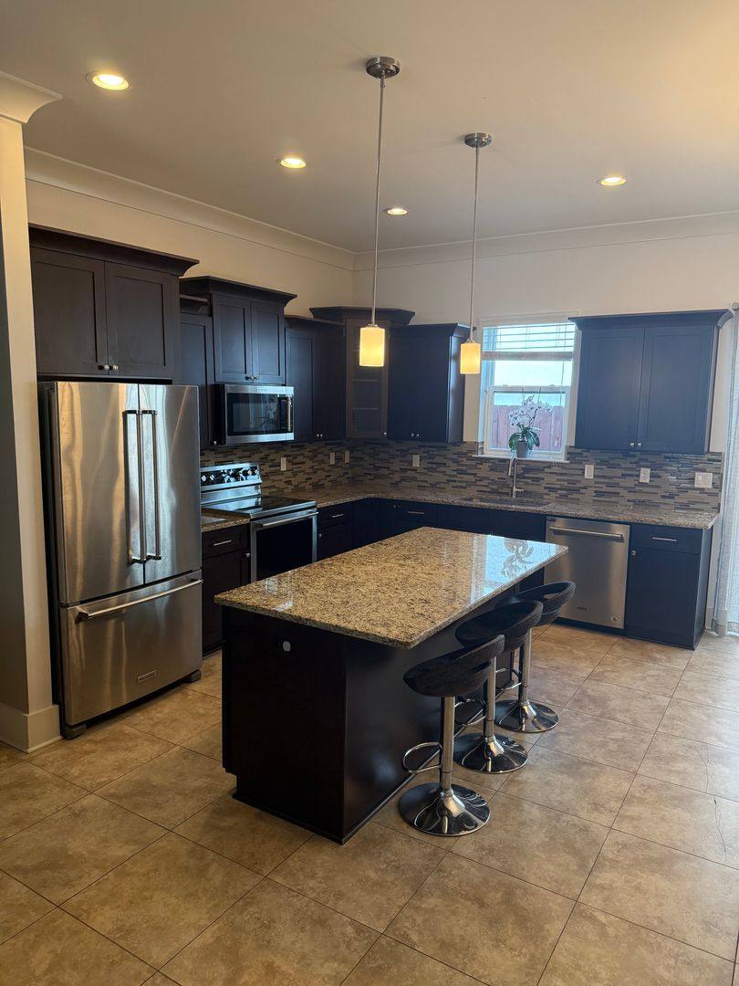 Townhouse for rent at 995 Airport Rd, Destin, FL 32541