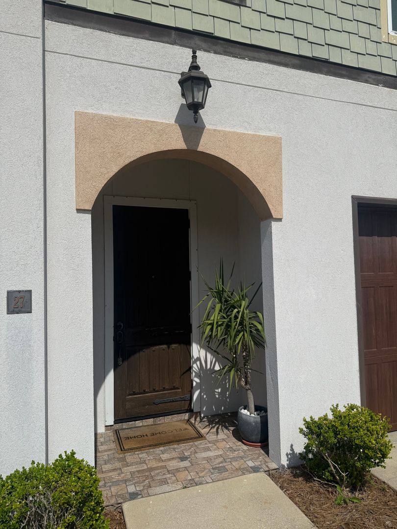 Townhouse for rent at 995 Airport Rd, Destin, FL 32541