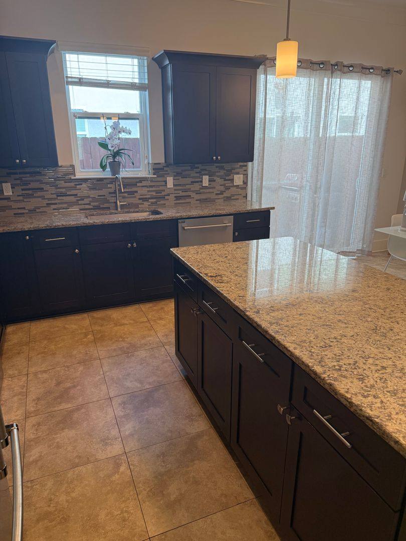 Townhouse for rent at 995 Airport Rd, Destin, FL 32541
