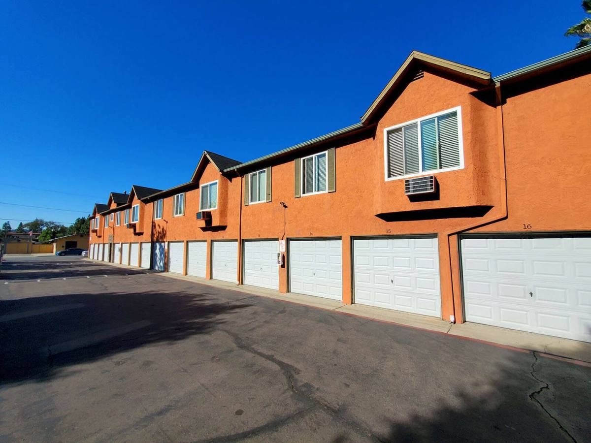 Apartment for rent at 135 Roanoke Rd, El Cajon, CA 92020
