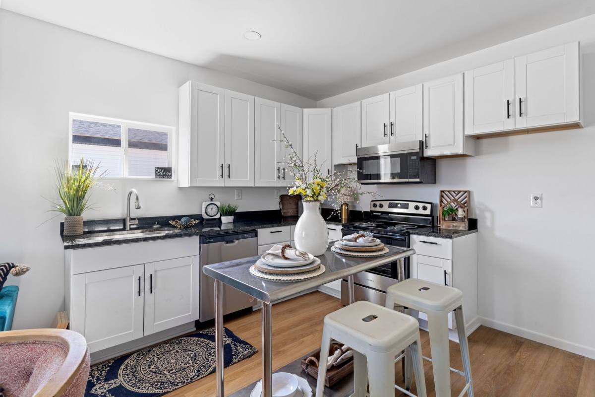 Townhouse for rent at 400 402 Amherst Ave, Altavista, VA 24517
