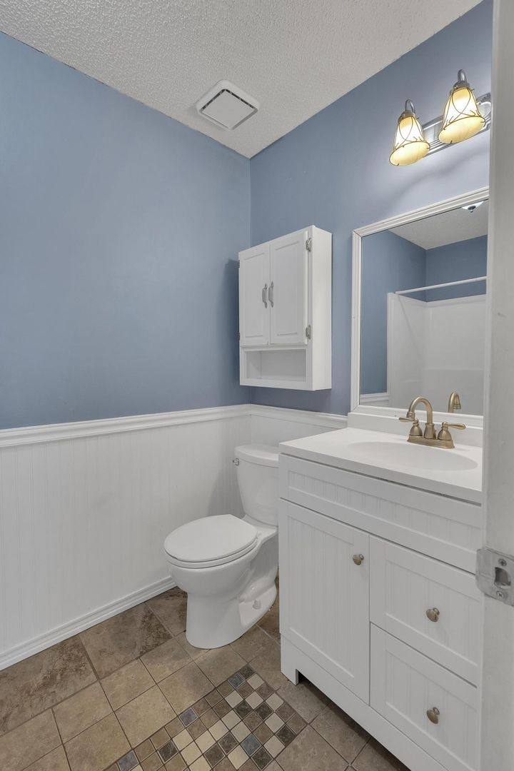 House for rent at 107 Dockside Dr, Jacksonville, NC 28546