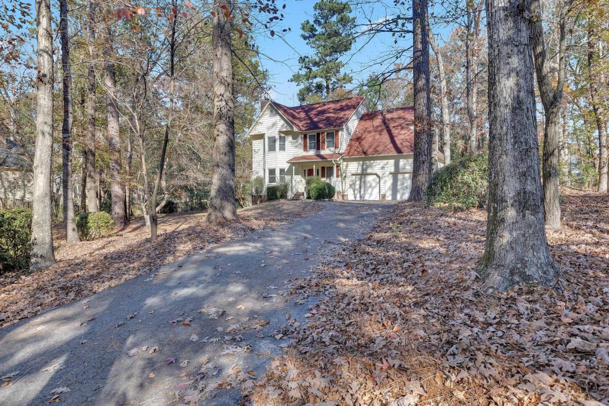 House for rent at 107 Dockside Dr, Jacksonville, NC 28546