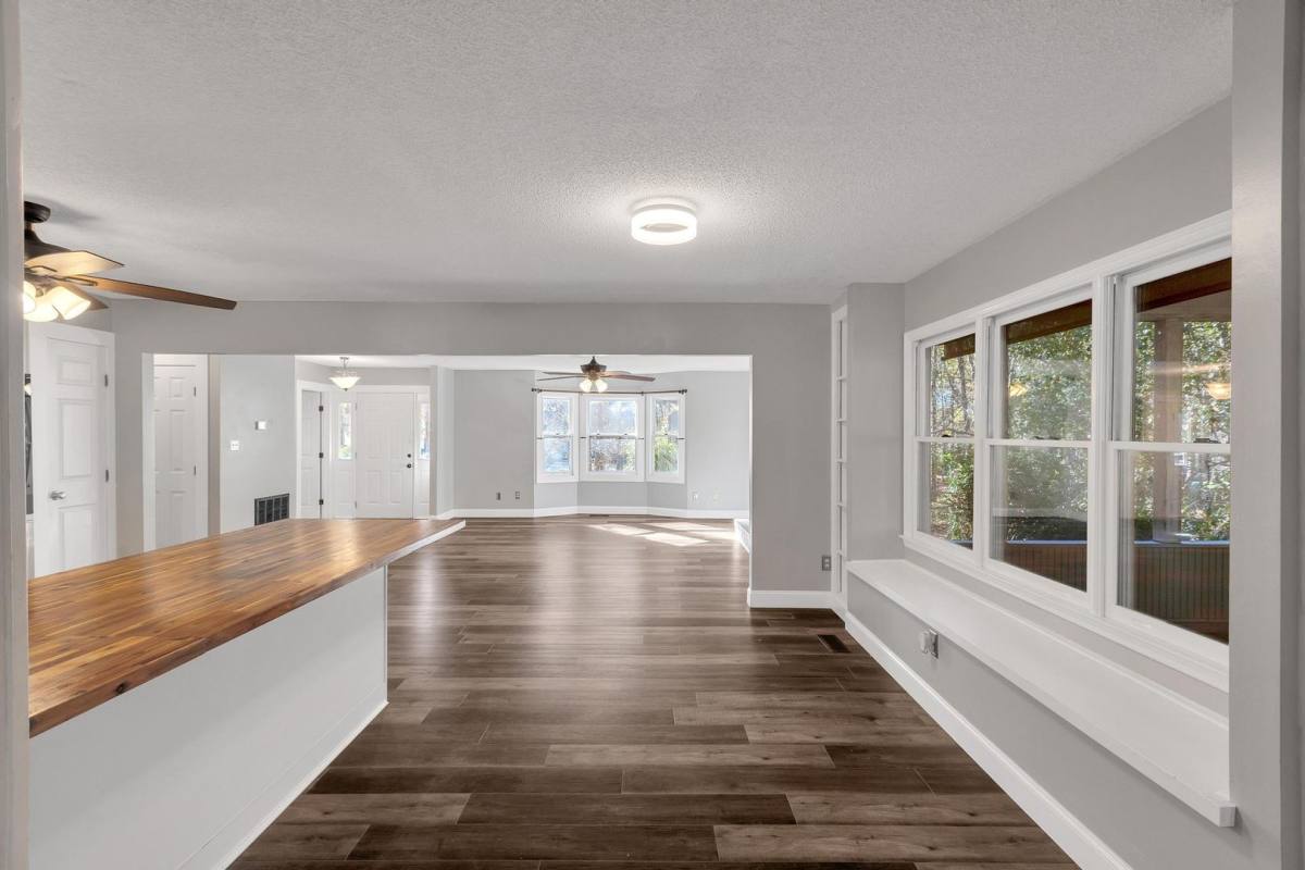 House for rent at 107 Dockside Dr, Jacksonville, NC 28546