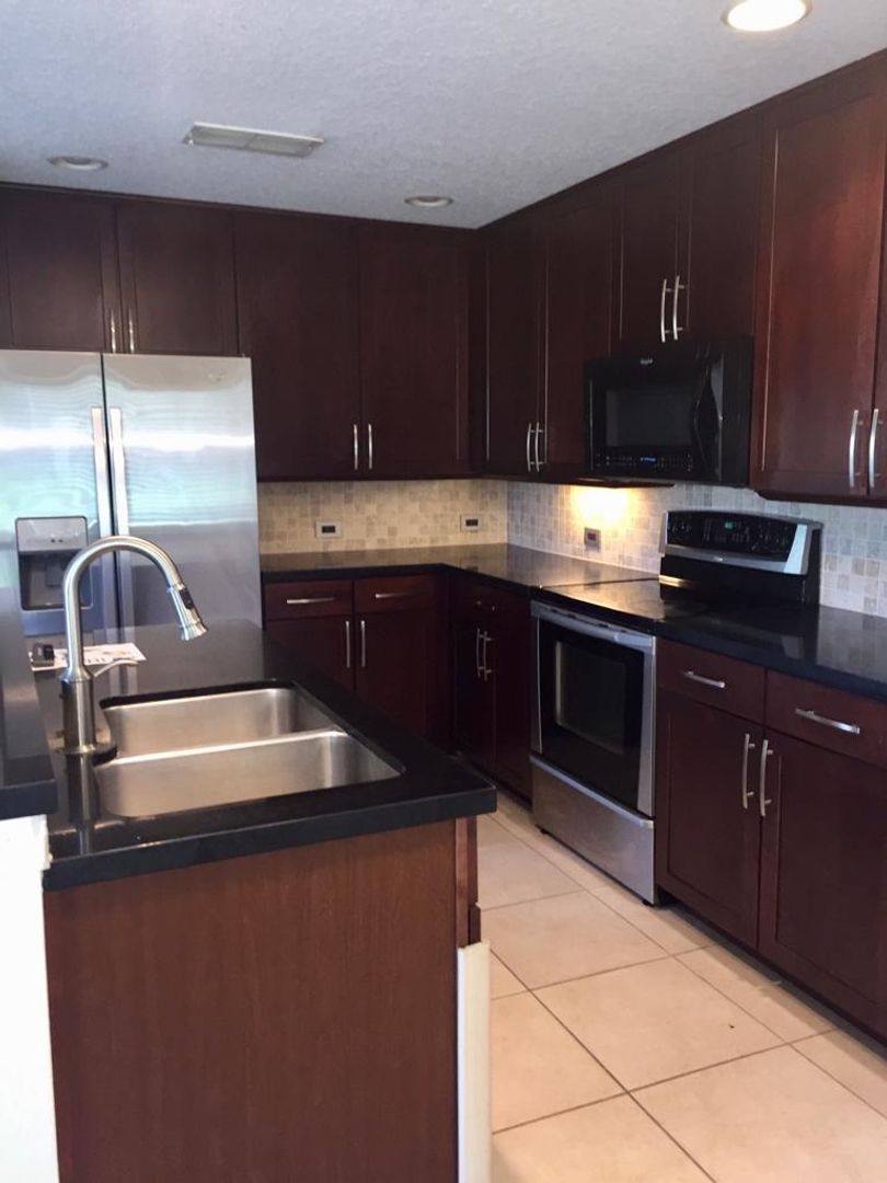 Townhouse for rent at 3399 Caruso Place, Oviedo, FL 32765